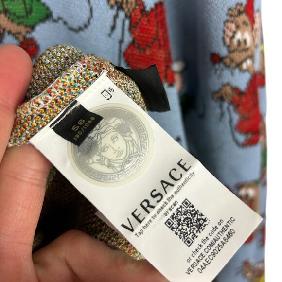 Versace x Disney Long Sleeve Cinderella Intarsia Graphic Blue Crew Neck Sweater - Picture 6 of 7